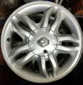 15 inch Genuine Renault Clio Mahonia